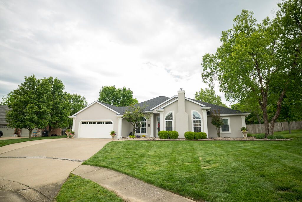 4421 GLEN EAGLE DR, Columbia, MO 65203