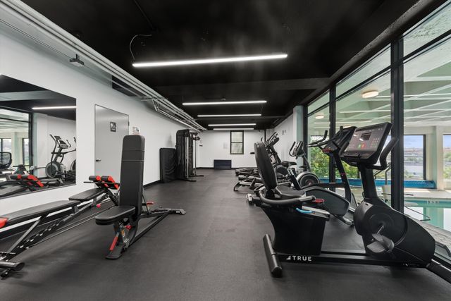 2400 Johnson Ave Apt 2D, New York City, NY 10463