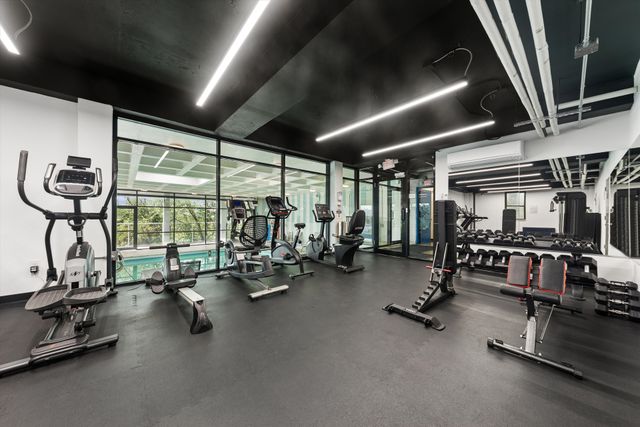 2400 Johnson Ave Apt 2D, New York City, NY 10463