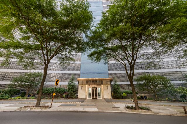 2400 Johnson Ave Apt 2D, New York City, NY 10463