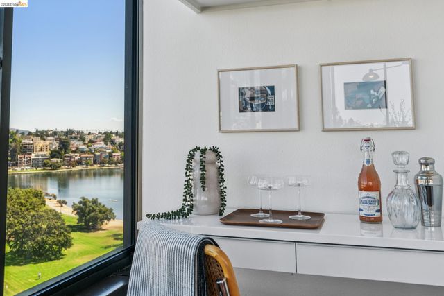 565 Bellevue Ave 806, Oakland, CA 94610