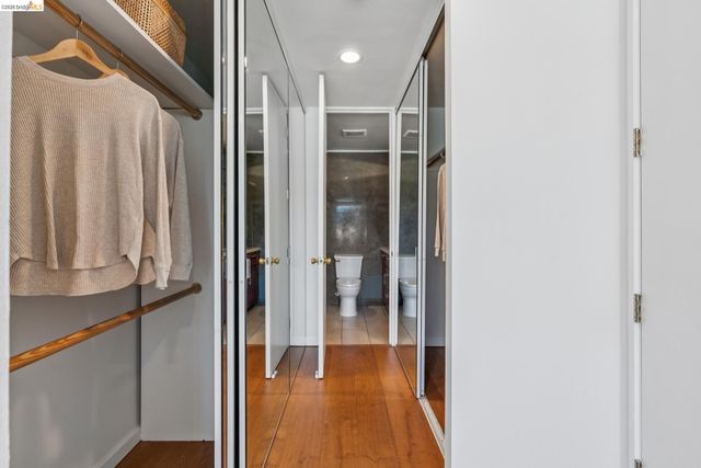 565 Bellevue Ave 806, Oakland, CA 94610