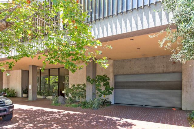 565 Bellevue Ave 806, Oakland, CA 94610