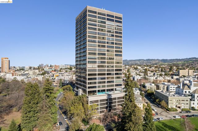 565 Bellevue Ave 806, Oakland, CA 94610