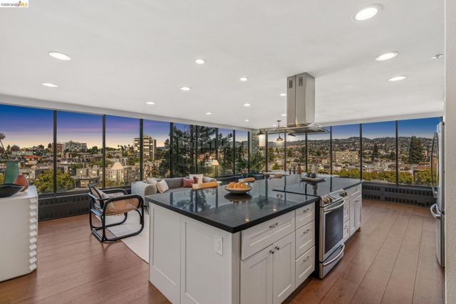 565 Bellevue Ave 806, Oakland, CA 94610