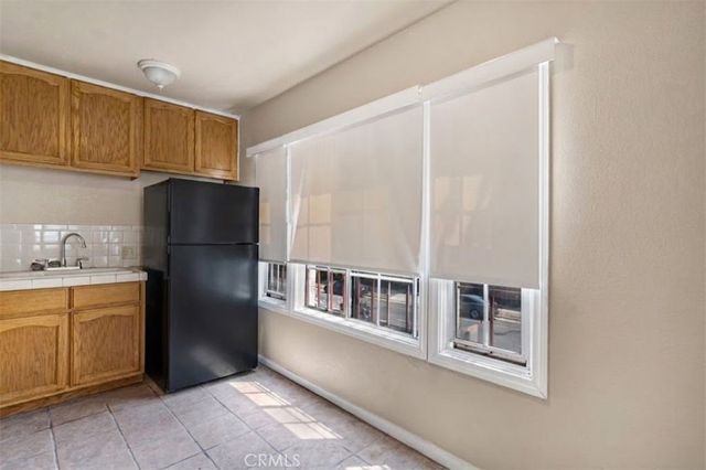 7319 S Normandie, Los Angeles, CA 90044