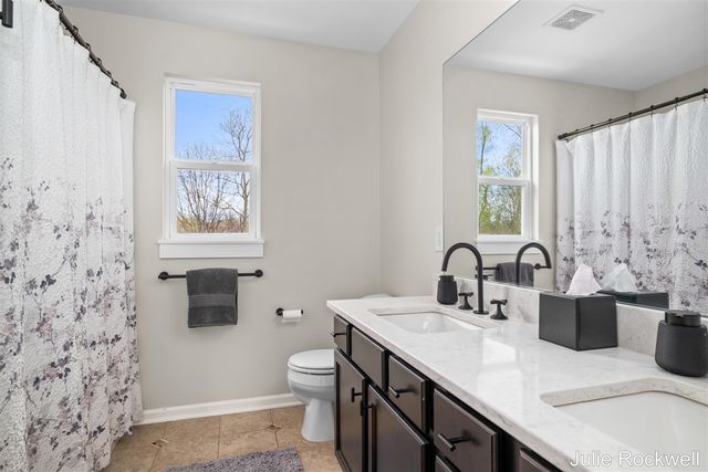 473 Orchard Drive, Rockford, MI 49341