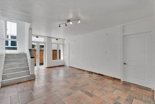 16 CALLE PALMA DE COCO, Dorado, PR 00646