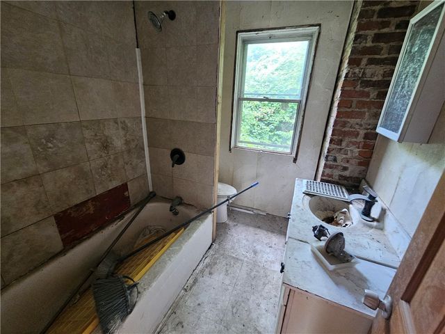 432 Ridge Ave, Verona, PA 15147