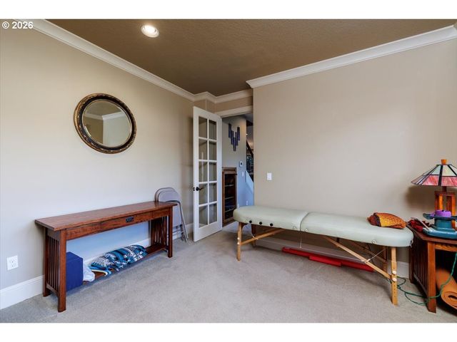 5511 FIELDSTONE Ct, Lake Oswego, OR 97035