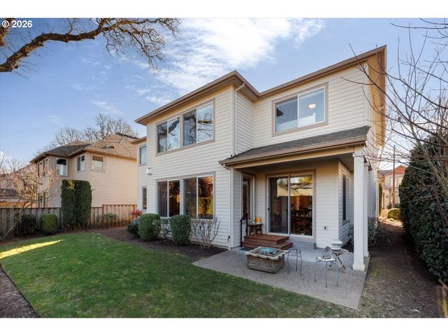 5511 FIELDSTONE Ct, Lake Oswego, OR 97035