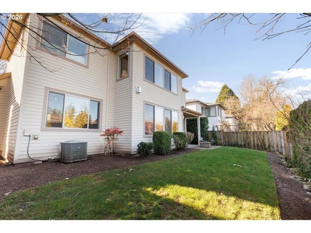 5511 FIELDSTONE Ct, Lake Oswego, OR 97035