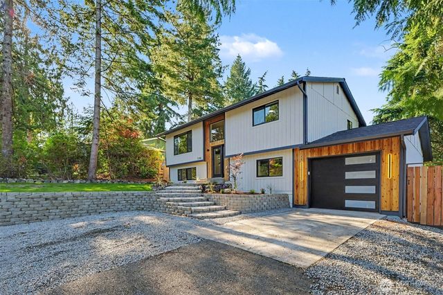 7245 E Taylor Street, Port Orchard, WA 98366