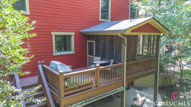 1190 Cobblestone Lane, Bogart, GA 30622