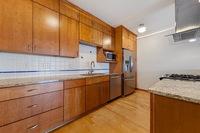 101 Saint Olaf Avenue 312, Northfield, MN 55057