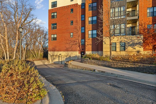 101 Saint Olaf Avenue 312, Northfield, MN 55057