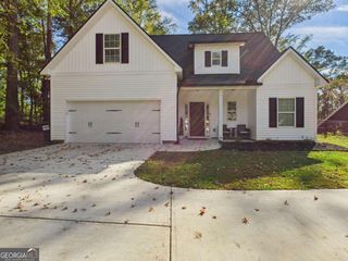 612 Danielsville Street, Jefferson, GA 30549