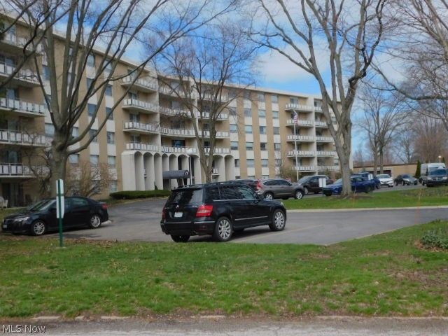 3400 Wooster Road 618, Rocky River, OH 44116