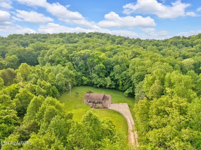 243 Bunch Lane, Clinton, TN 37716
