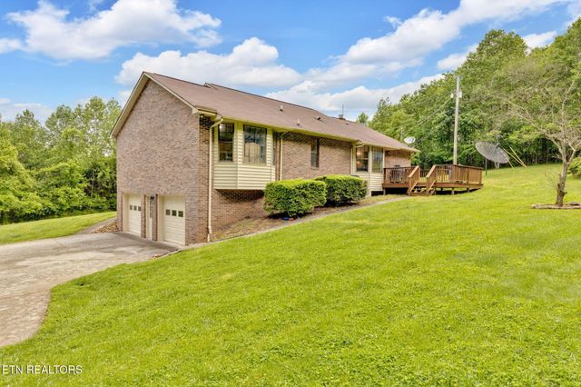243 Bunch Lane, Clinton, TN 37716