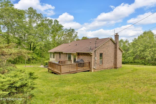 243 Bunch Lane, Clinton, TN 37716