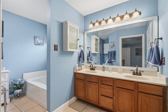 2732 Rawhide Court, Haslet, TX 76052