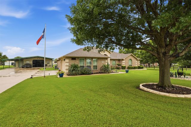 2732 Rawhide Court, Haslet, TX 76052