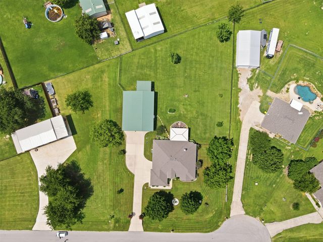 2732 Rawhide Court, Haslet, TX 76052