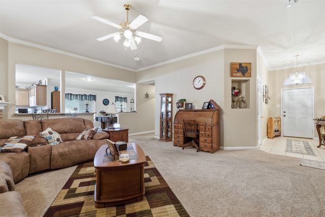 2732 Rawhide Court, Haslet, TX 76052
