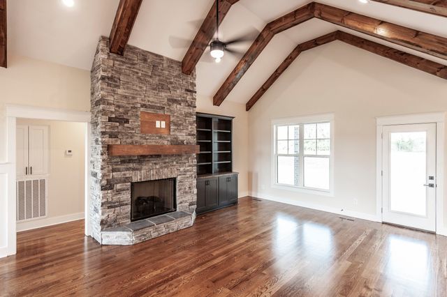 1060 Mill Brook Way, Gallatin, TN 37066