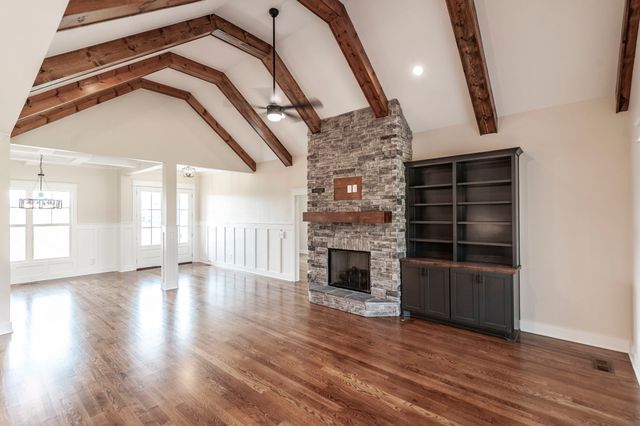 1060 Mill Brook Way, Gallatin, TN 37066