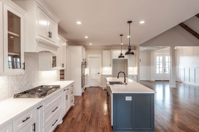 1060 Mill Brook Way, Gallatin, TN 37066