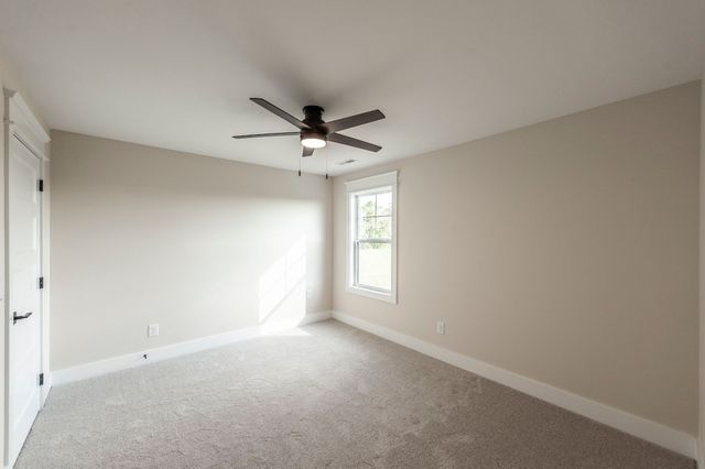1060 Mill Brook Way, Gallatin, TN 37066