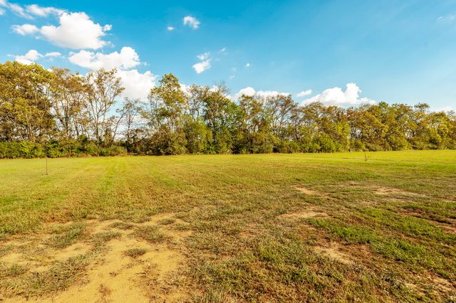 1060 Mill Brook Way, Gallatin, TN 37066