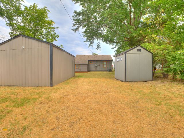 515 E Greeley Street, Broken Arrow, OK 74012
