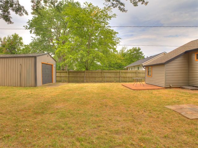 515 E Greeley Street, Broken Arrow, OK 74012