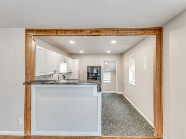 515 E Greeley Street, Broken Arrow, OK 74012