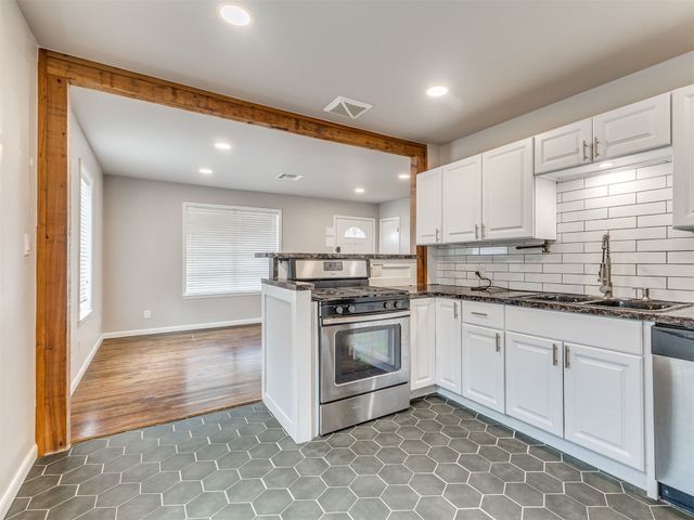 515 E Greeley Street, Broken Arrow, OK 74012