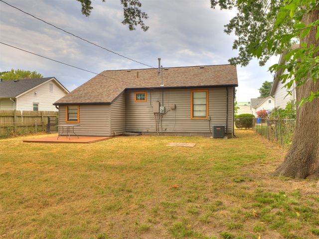 515 E Greeley Street, Broken Arrow, OK 74012