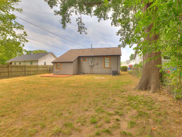 515 E Greeley Street, Broken Arrow, OK 74012