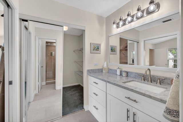 3961 SW Greenwood Way G, Palm City, FL 34990