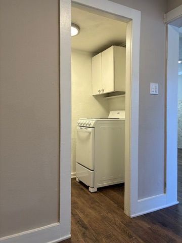 2008 Sanquinet Street, Fort Worth, TX 76107