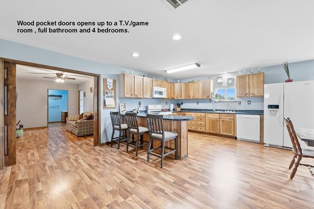 6147 NW 50th St, El Dorado, KS 67042