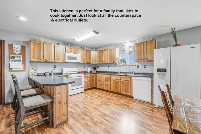 6147 NW 50th St, El Dorado, KS 67042