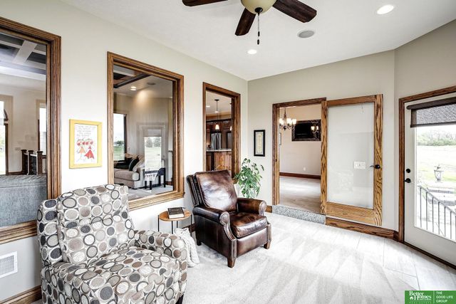 3211 Deer Run, Fremont, NE 68025