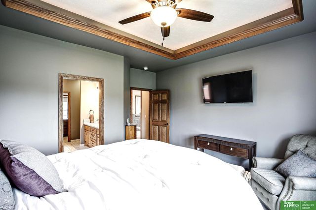 3211 Deer Run, Fremont, NE 68025