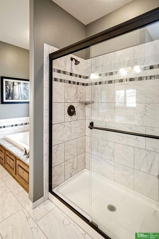 3211 Deer Run, Fremont, NE 68025