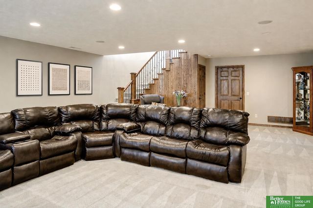 3211 Deer Run, Fremont, NE 68025