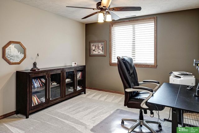 3211 Deer Run, Fremont, NE 68025