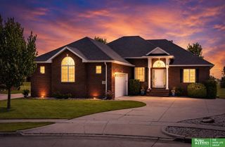 3211 Deer Run, Fremont, NE 68025